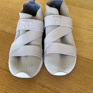 Women’s tan New Balance 247 Knit Running Shoes. Size 7.